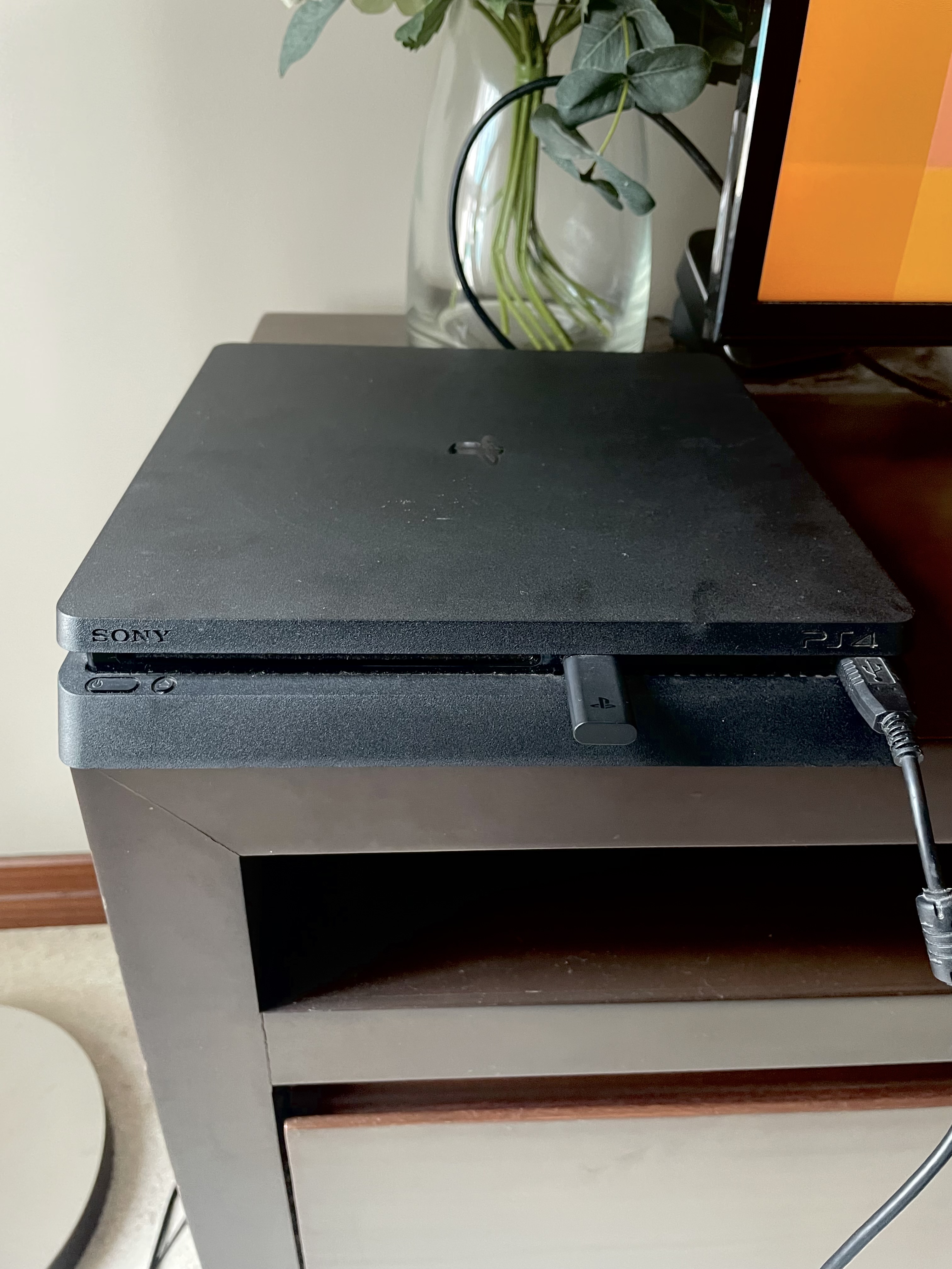 Sony PlayStation 4